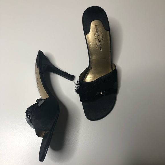 Chinese Laundry Black Embellished Mule - Picture 4 of 6